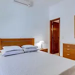 Rique البوفيرا