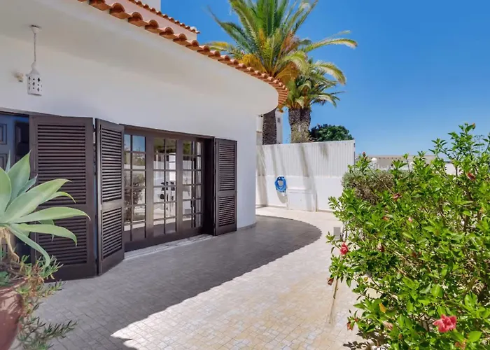 ヴィラ Rique アルブフェイラ